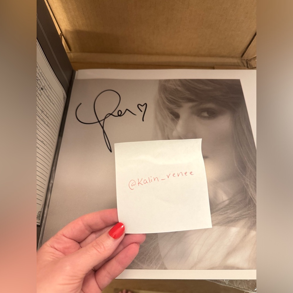 SIGNED WITH HEART Taylor Swift The Tortured Poets Department Vinyl